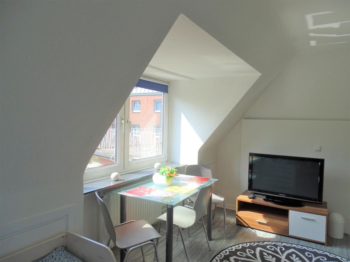 The Old Doctors Office Hostel Hamburg Bagian luar foto