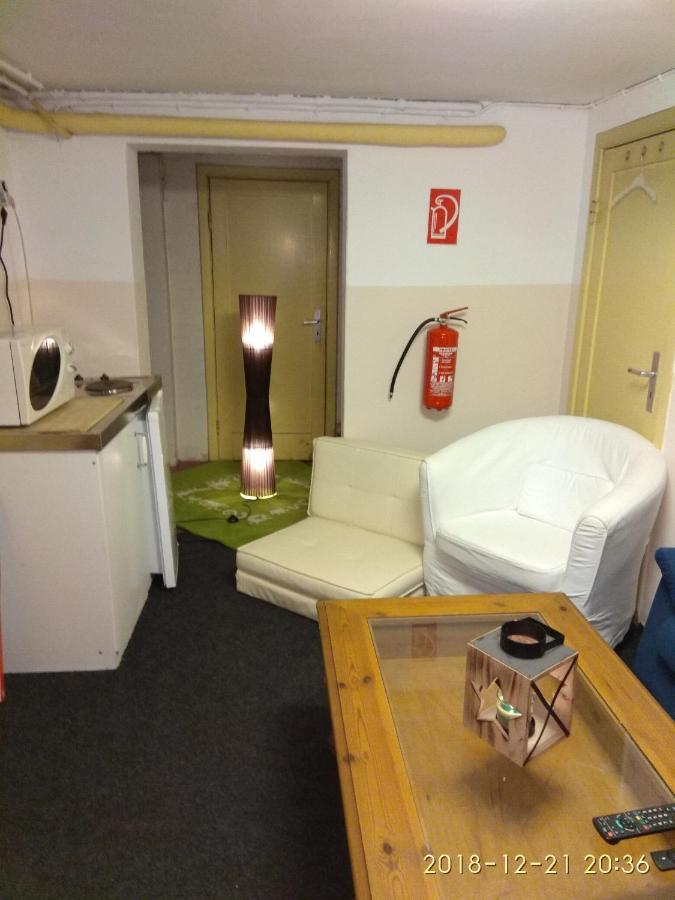 The Old Doctors Office Hostel Hamburg Bagian luar foto