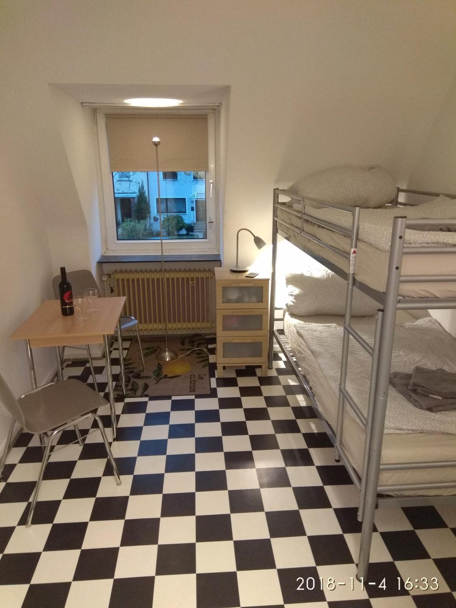 The Old Doctors Office Hostel Hamburg Ruang foto
