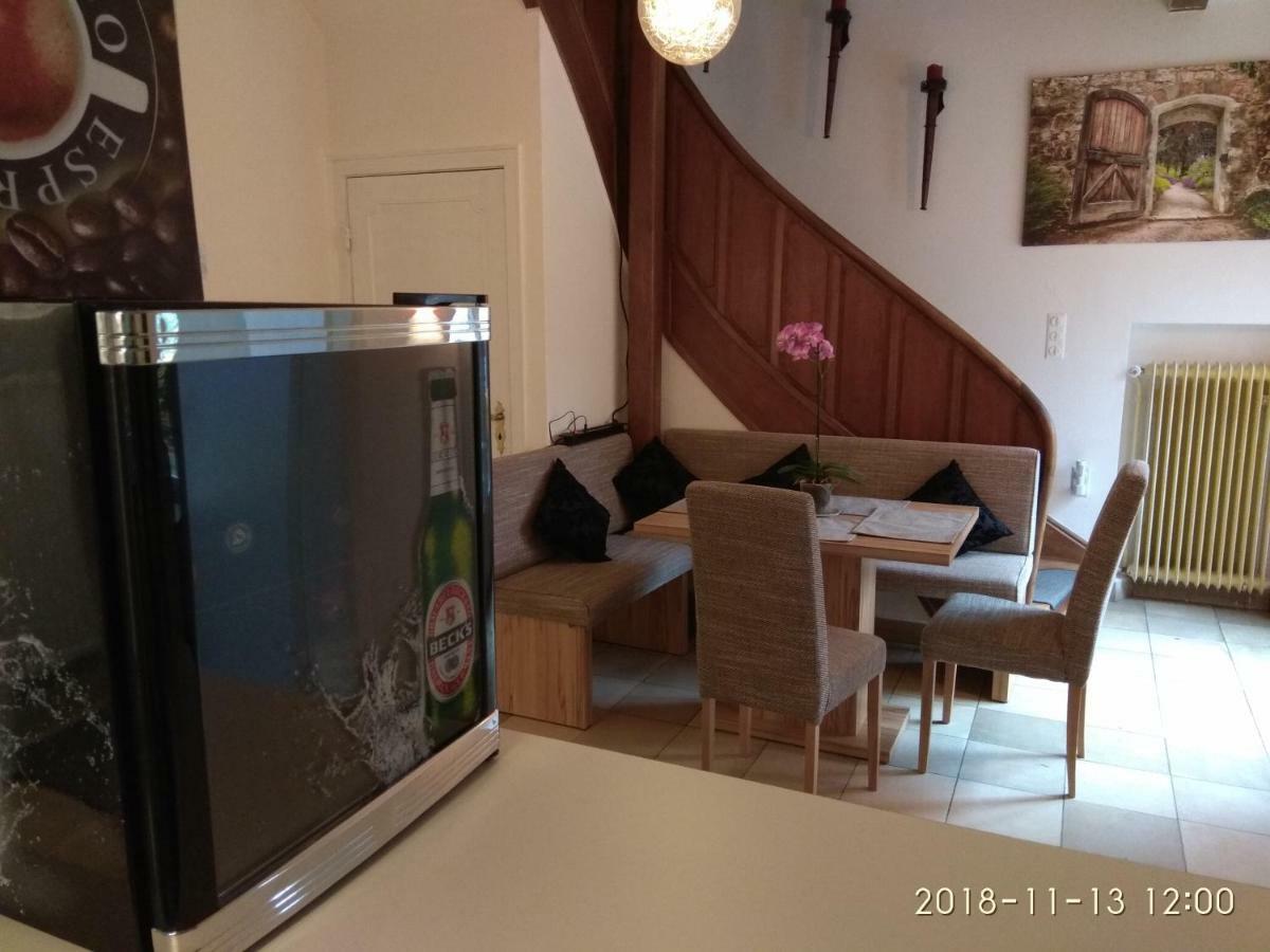 The Old Doctors Office Hostel Hamburg Bagian luar foto